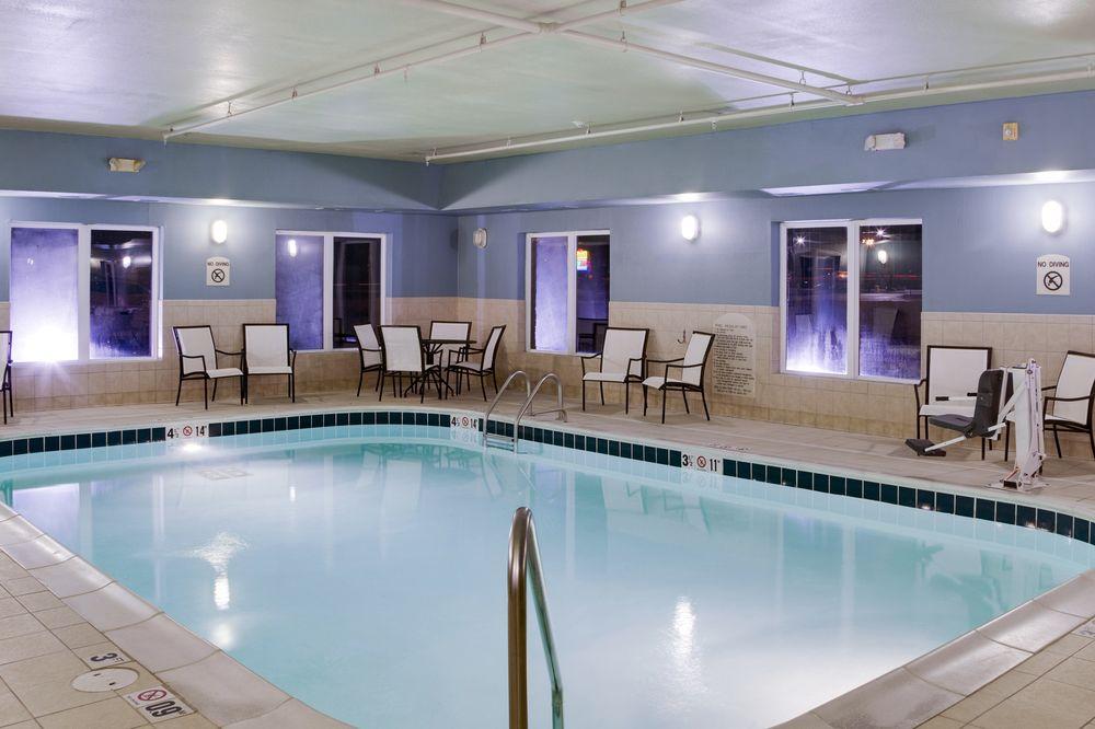 Holiday Inn Express & Suites Jacksonville By Ihg South Jacksonville Екстериор снимка