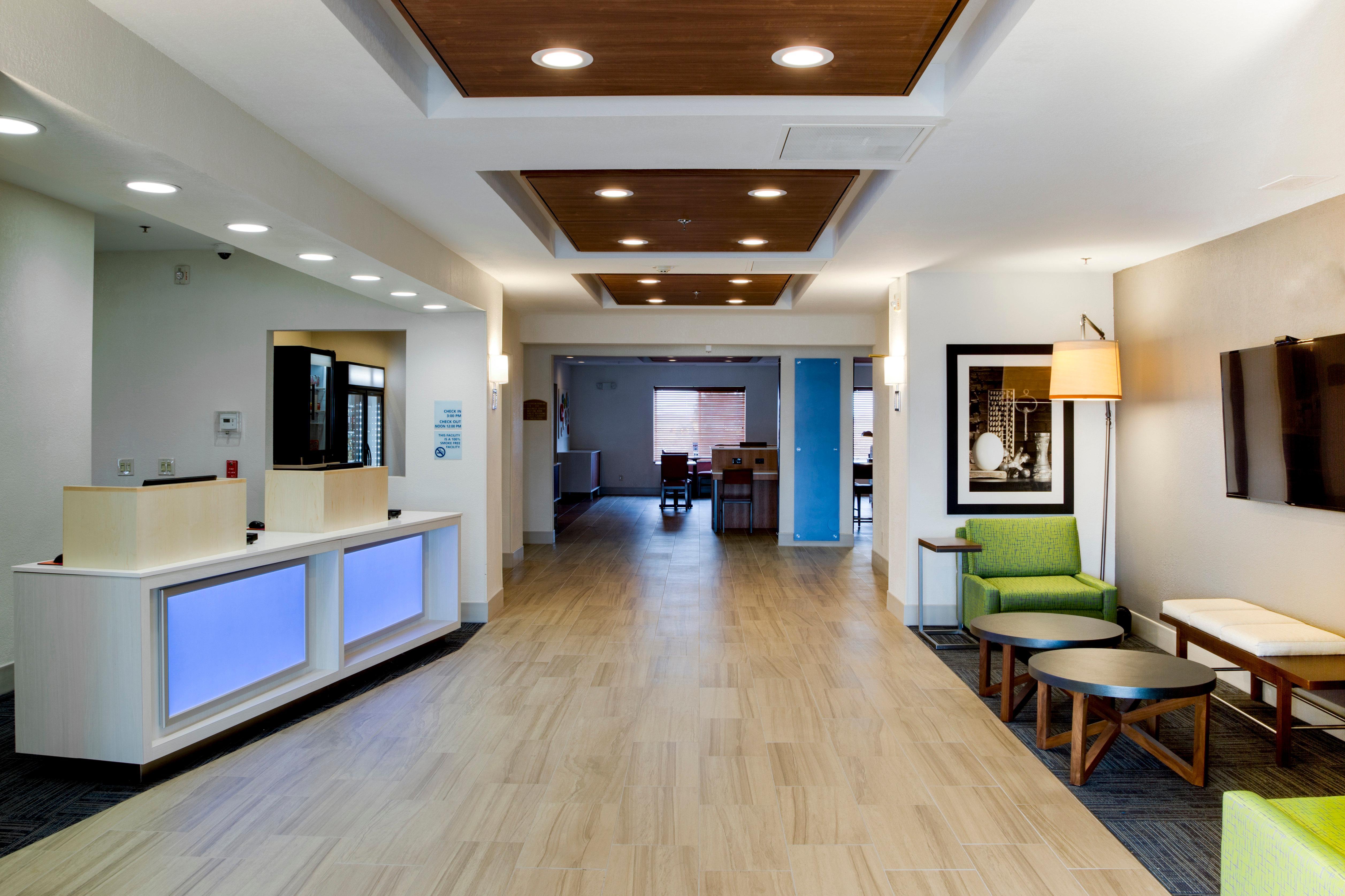 Holiday Inn Express & Suites Jacksonville By Ihg South Jacksonville Екстериор снимка