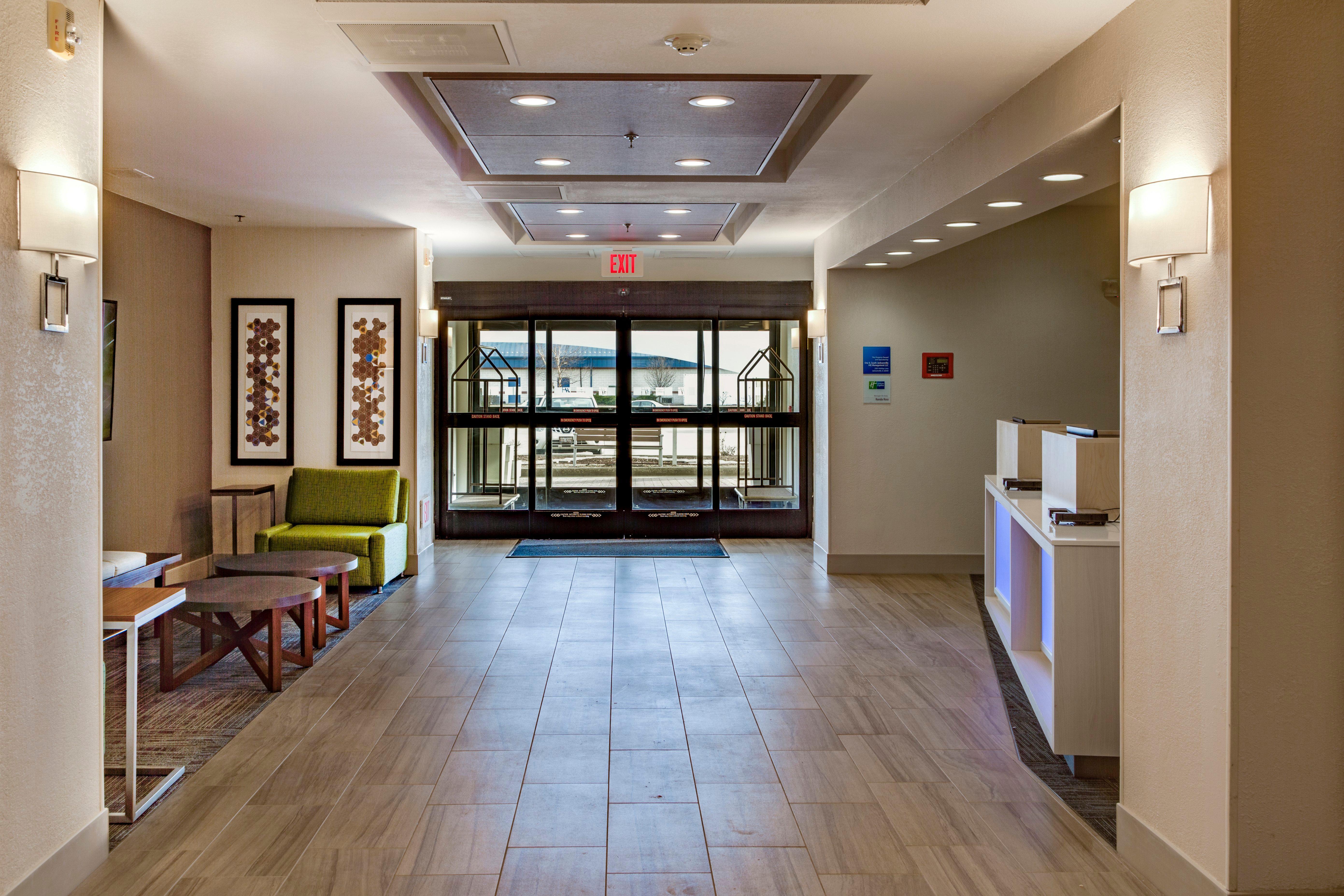 Holiday Inn Express & Suites Jacksonville, An Ihg Hotel South Jacksonville Екстериор снимка