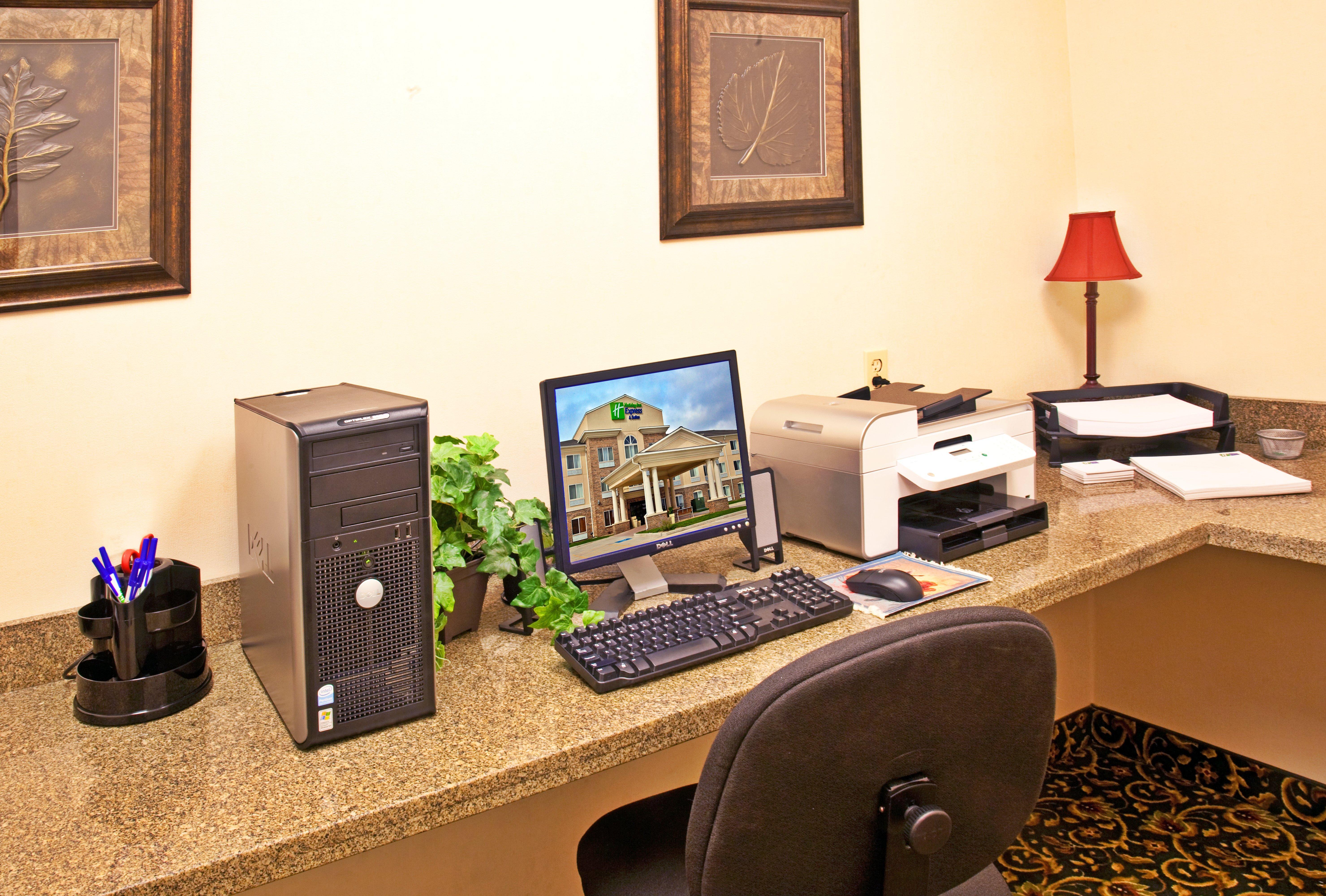 Holiday Inn Express & Suites Jacksonville By Ihg South Jacksonville Екстериор снимка