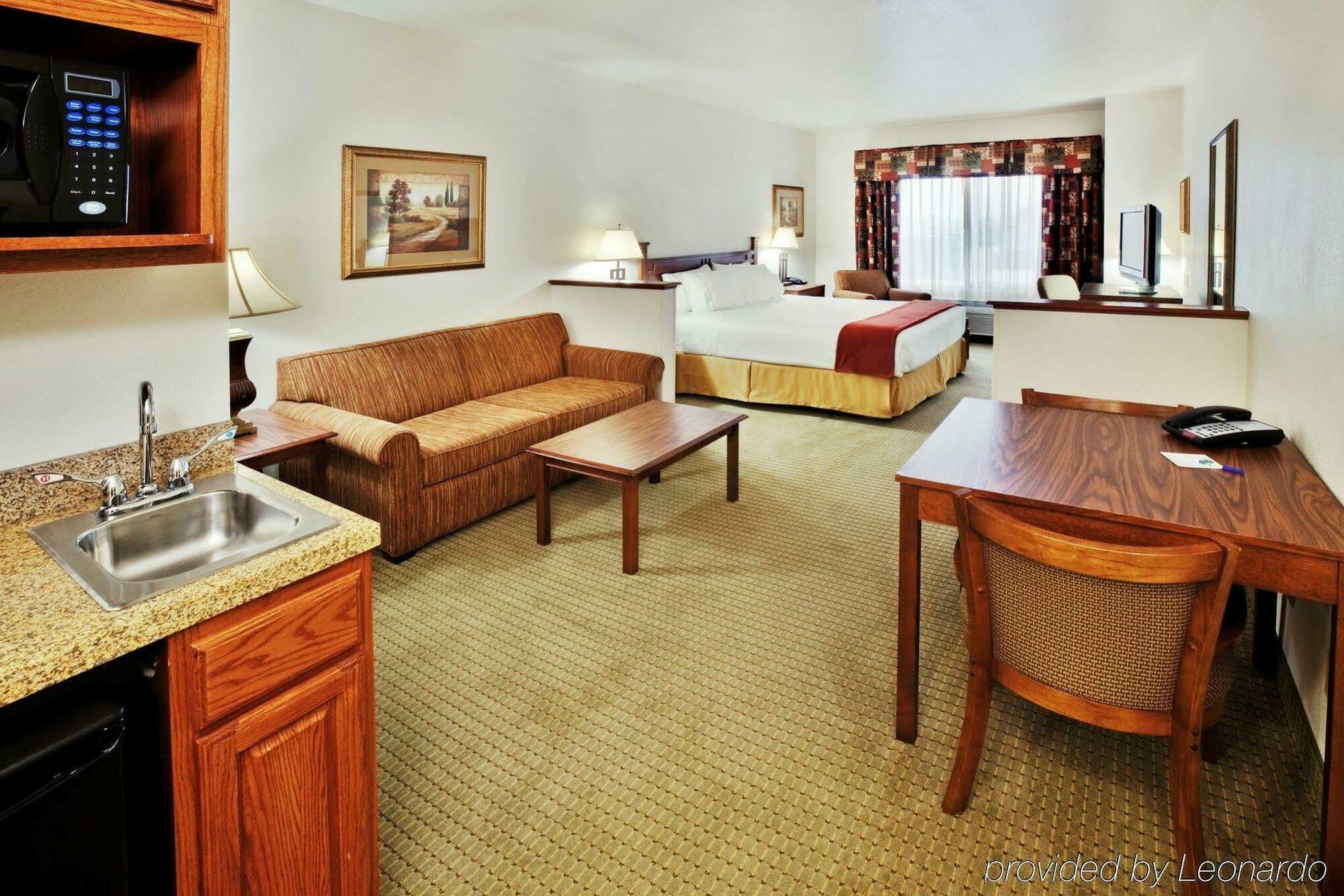 Holiday Inn Express & Suites Jacksonville By Ihg South Jacksonville Екстериор снимка